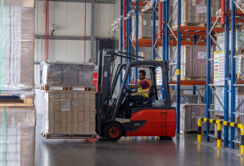 inside warehouse logistics services